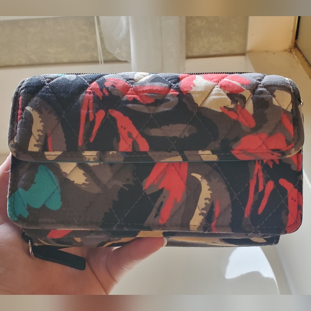 Retired Vera Bradley Splash Floral 3-In-1
